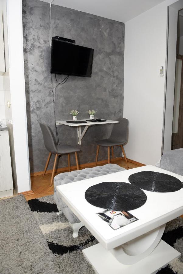Dado Apartman Leilighet Kraljevo Eksteriør bilde